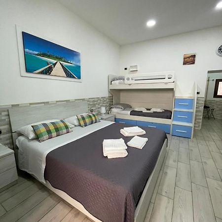 Casa Vacanze Luisa Naples Extérieur photo