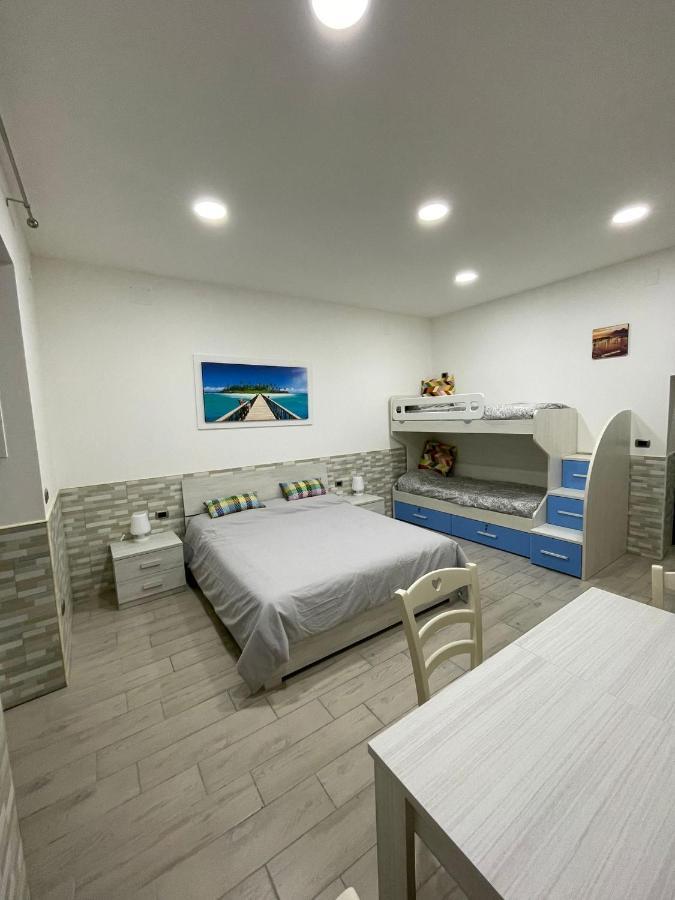 Casa Vacanze Luisa Naples Extérieur photo