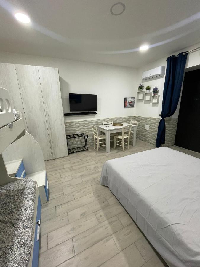 Casa Vacanze Luisa Naples Extérieur photo