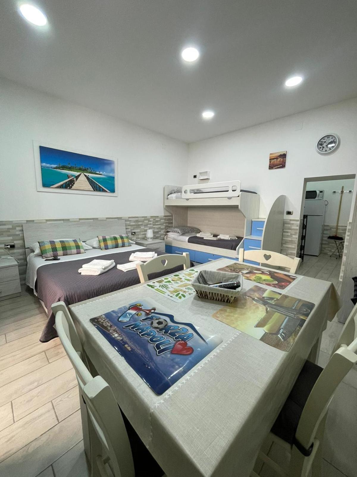 Casa Vacanze Luisa Naples Extérieur photo